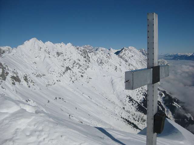 clip_image006